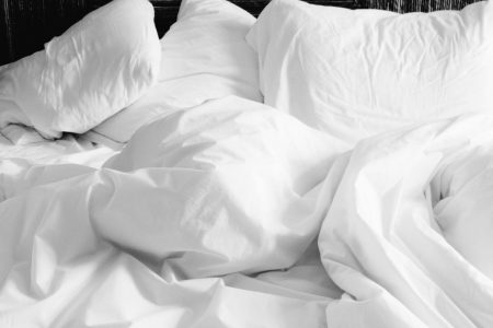 Even the blanket affects the quality of sleep. How to choose it correctly?
